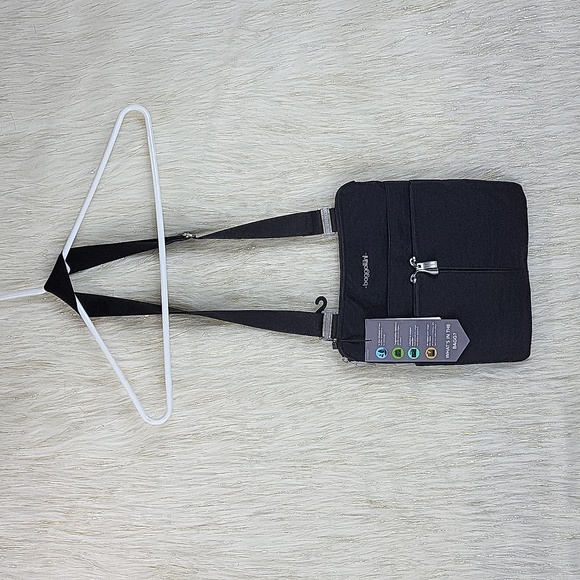 Baggallini Handbags - Baggallini Purse